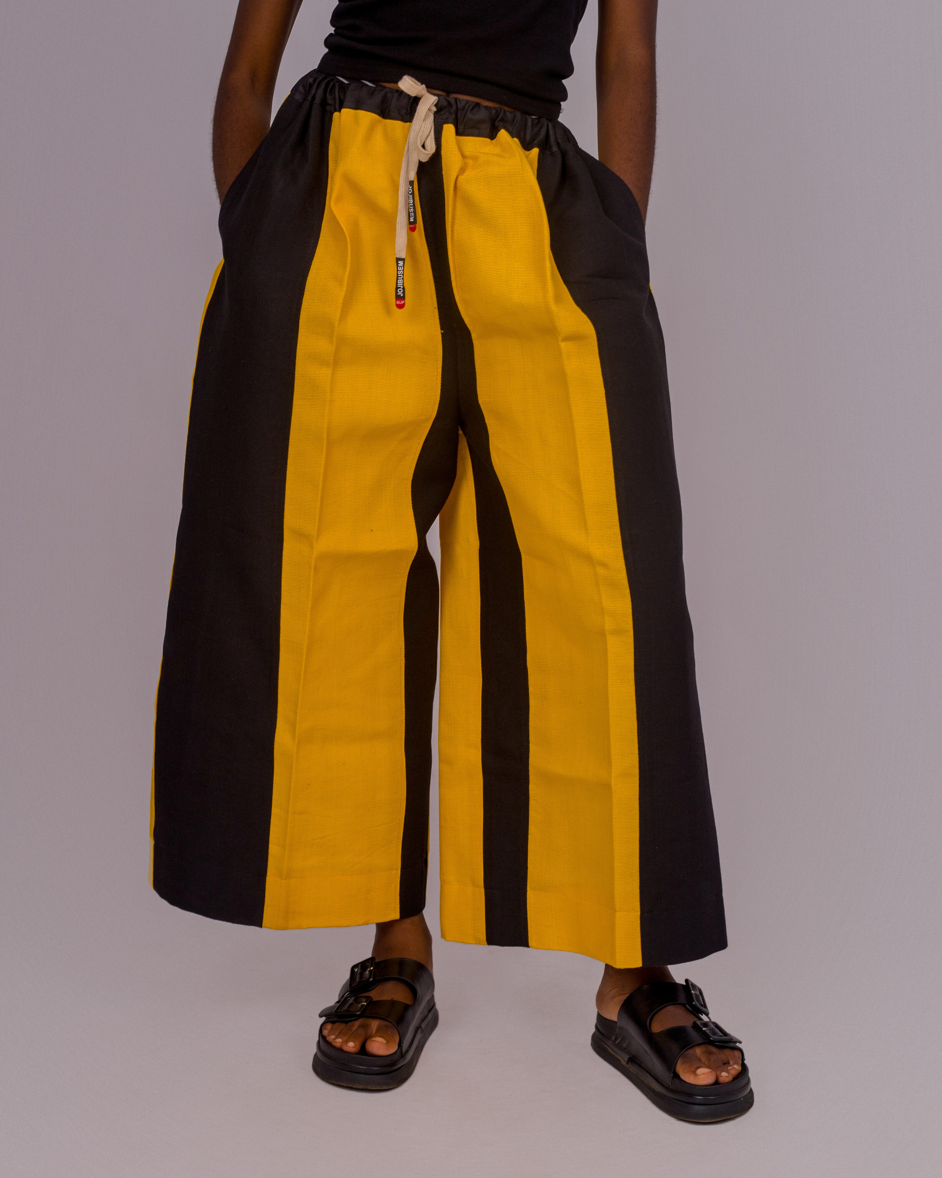 Kẹ̀mbẹ̀ Afẹ́ (Black & Yellow) - Image 3