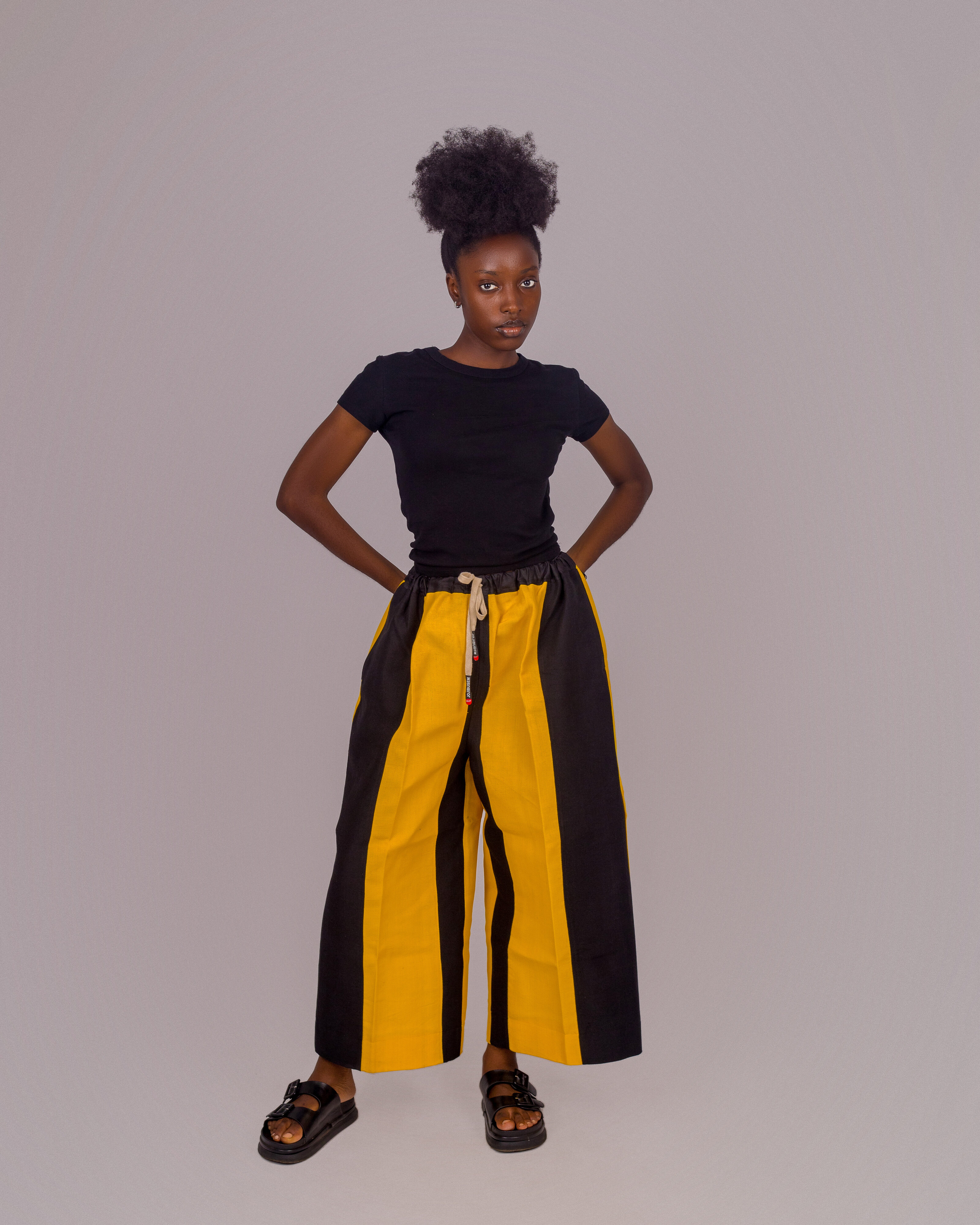 Kẹ̀mbẹ̀ Afẹ́ (Black & Yellow) - Image 4