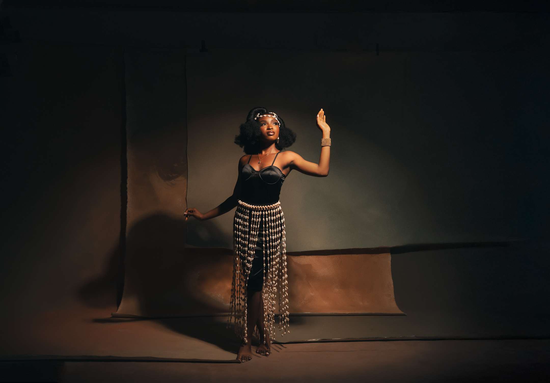 ÒRÉKELẸ́WÀ - Image 3